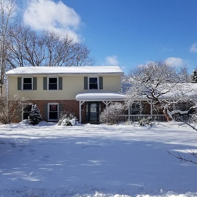1st image of 738 S Forest Dr