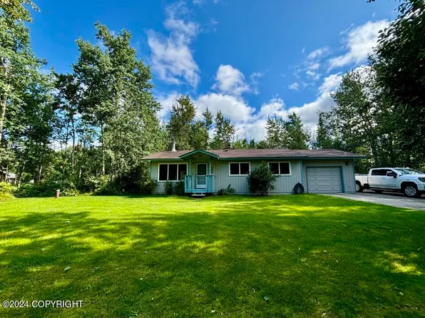 5125 E Iroquois Ct, Wasilla, AK 99654