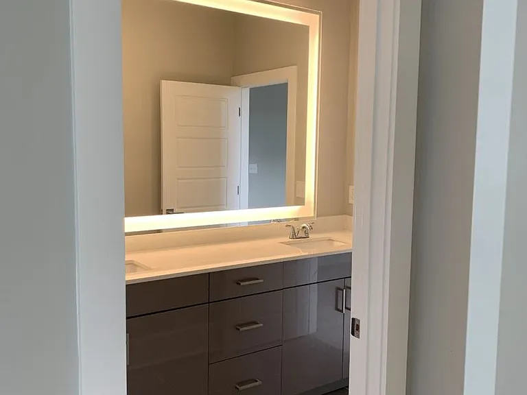 456 Parkway Dr #9 — Photo 15