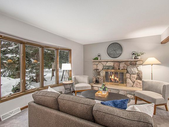 5th image of 7126 Kevin Ct