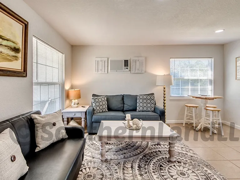 11594 1st Ave #1 — Photo 1