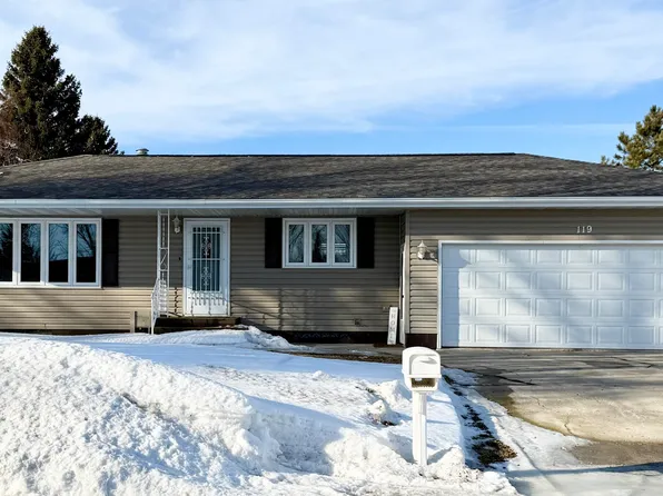 119 14th Ave, Langdon, ND 58249