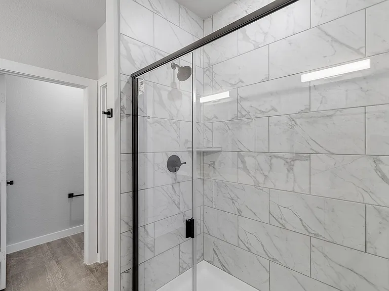 7036 Guilford Ct — Photo 16