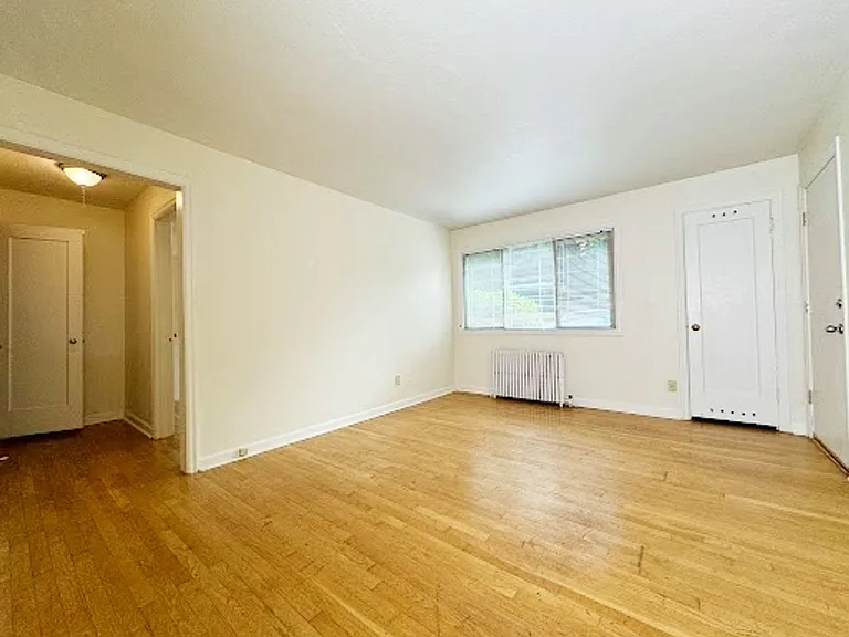 105 NE 61st Ave #1-21 — Photo 16