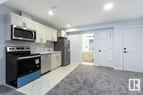 17 Raspberry Rd #BASEMENT Photo 1 17 Raspberry Rd #BASEMENT Photo 1