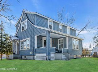 342 Wells Ave, Oakhurst, NJ 07755