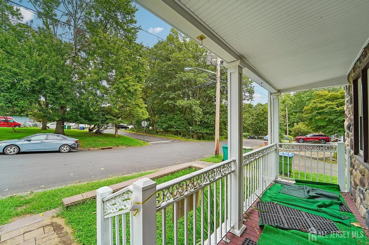 2 bed, 1.0 bath, $2,650 — Photo 4