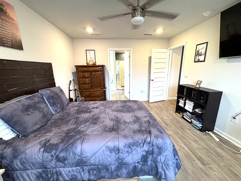 17176 Muse St — Photo 19