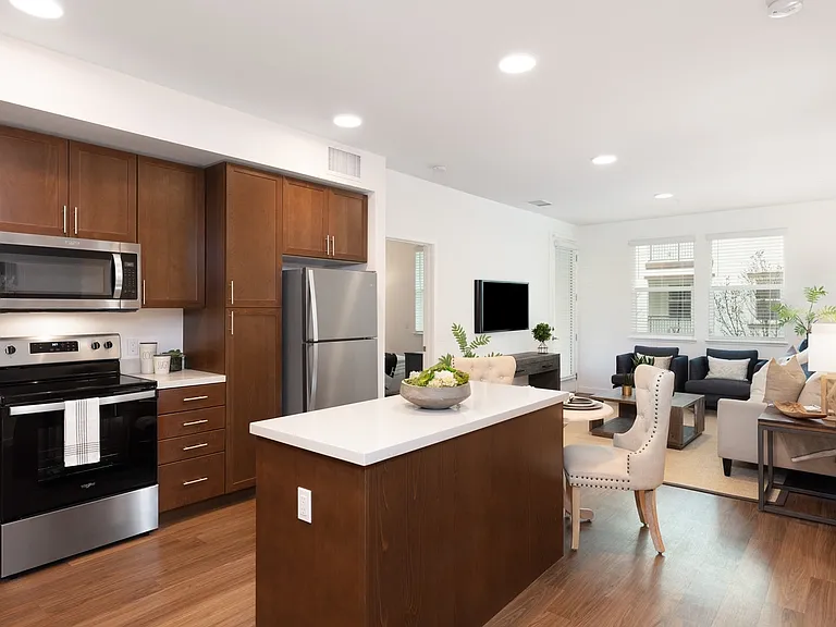 47201 Mission Falls Ct #1 — Photo 2
