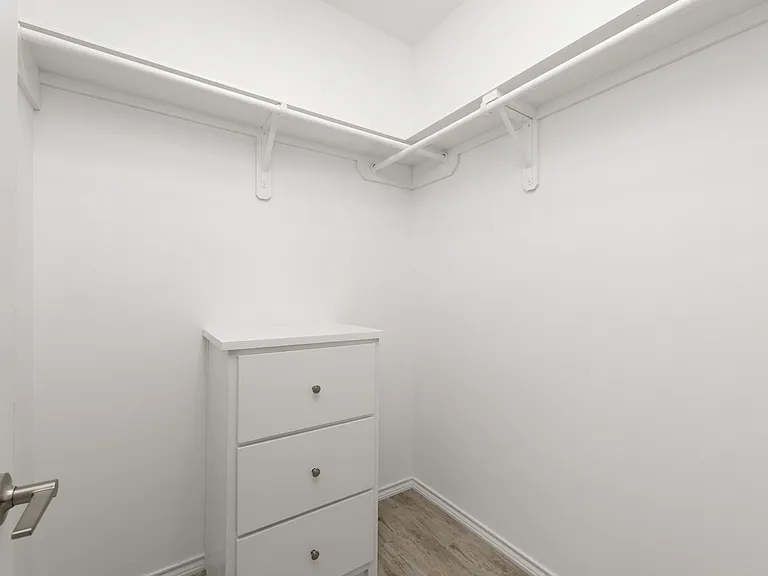 2712 Rosa Dr — Photo 11