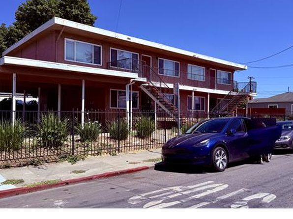 10100 Walnut St APT 1
