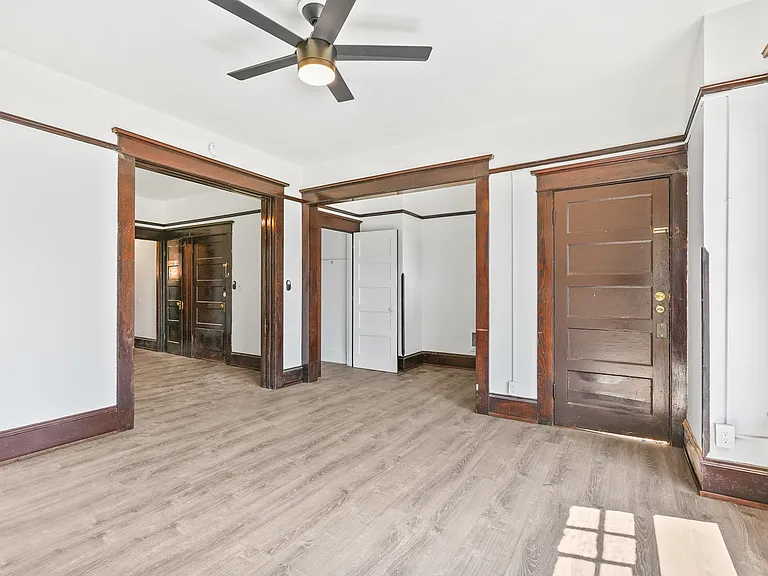 2411-2417 NE Glisan St #2415 — Photo 14
