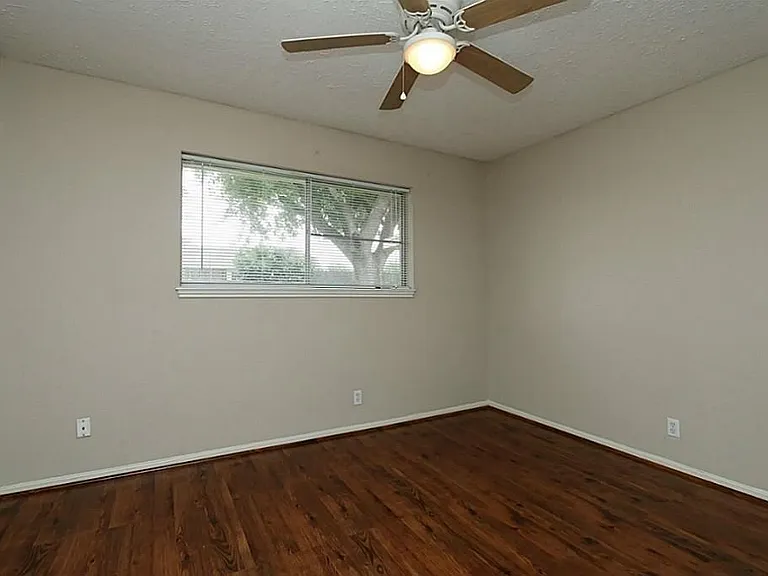 12623 Westella Dr — Photo 16