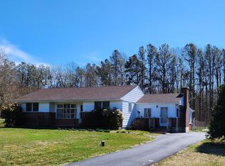 818 Howell School Rd, Bear, DE 19701