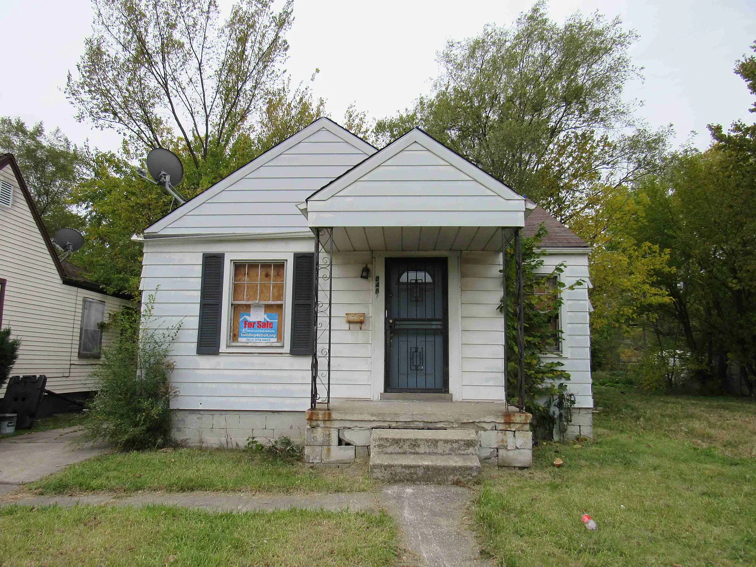 8483 Westwood St photo 1