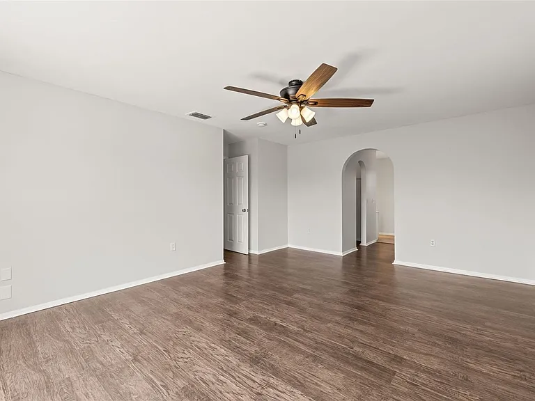 6322 Gondola Dr — Photo 9