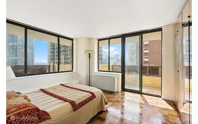 Rented by Douglas Elliman | media 7