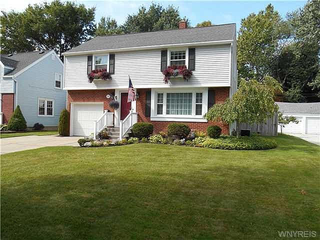 1st image of 363 Walton Dr