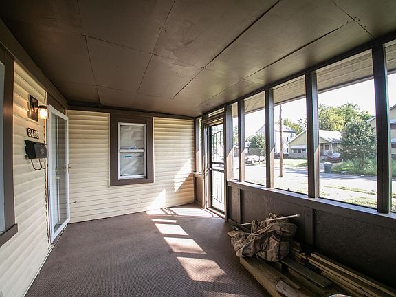4th image of 2465 Azelda St