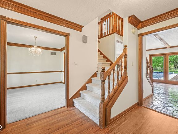 4th image of 101 Applecross Dr