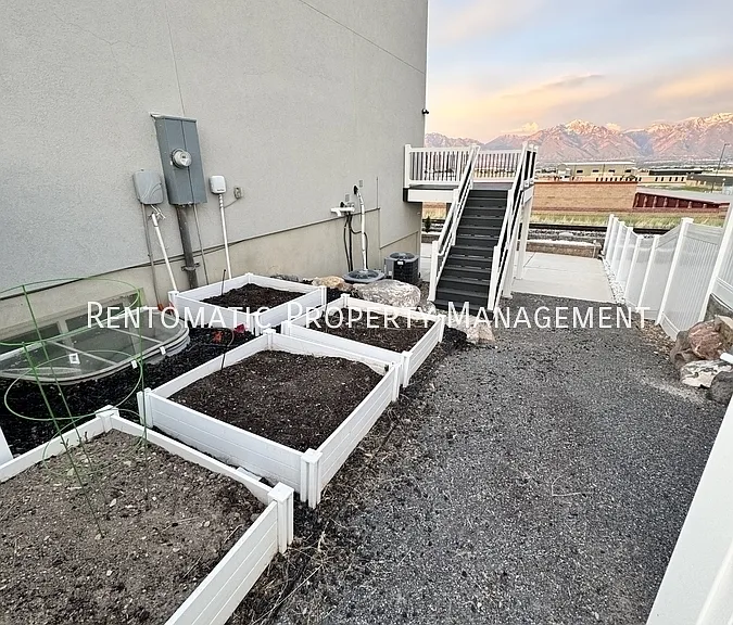 7523 S Wood Farms Dr — Photo 22
