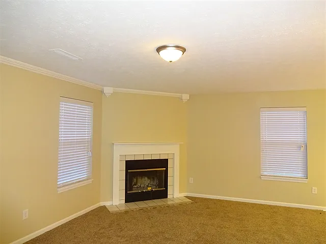 11730 Sinclair Dr — Photo 6