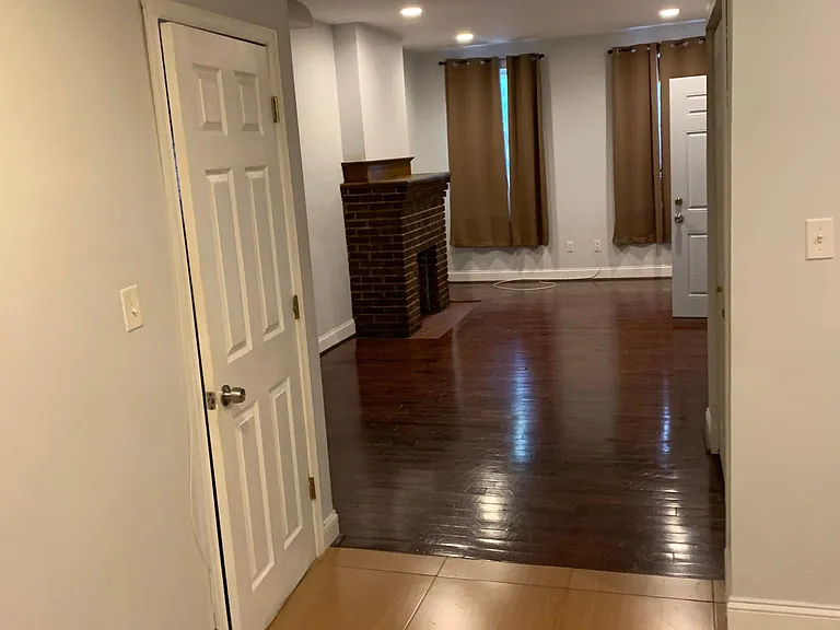 903 S 13th St #1 — Photo 3