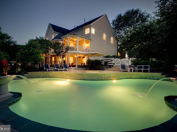 5th image of 14000 Carlsmore Ct