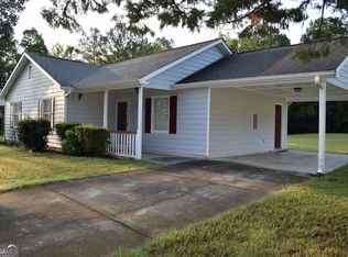 41 Jennifer Ln, Rydal, GA 30171