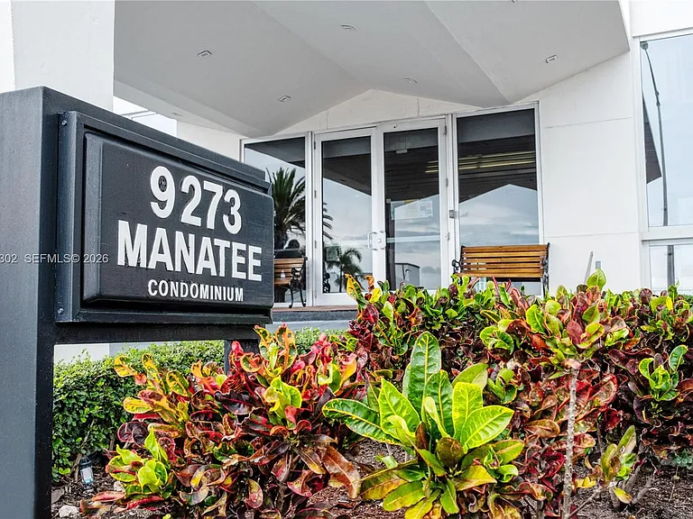 9273 Collins Ave #506 — Photo 3