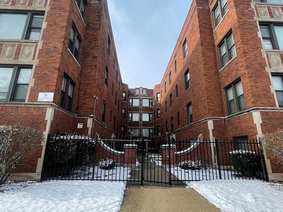 1st image of 6738 S East End Ave APT 3