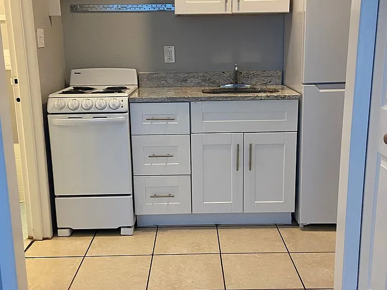 The Flats at Bon Air — Photo 29