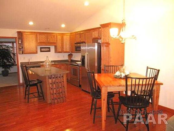 4th image of 107 Marvin Ct