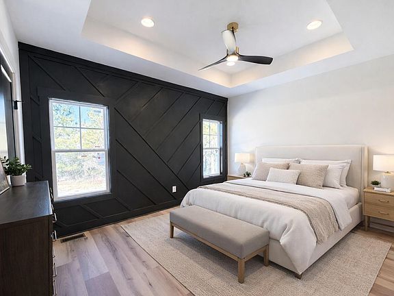 2nd image of 390 Park Springs Rd