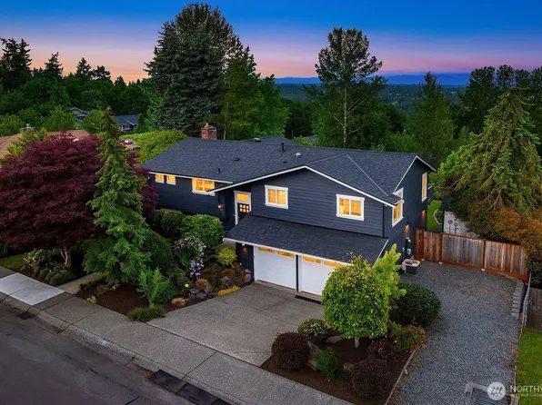 12710 89th Pl NE #2, Kirkland, WA 98034