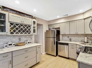 5 Jennings Ct, Freehold, NJ 07728