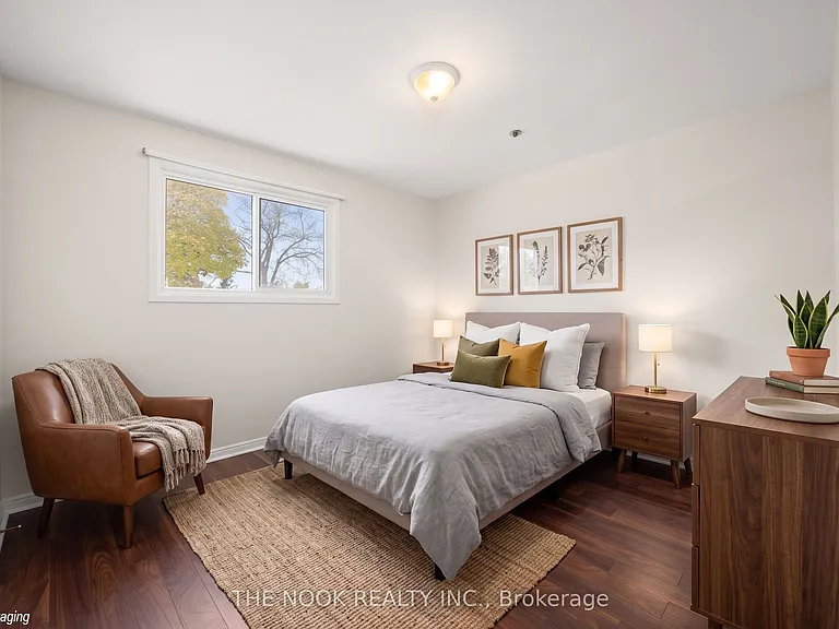 948 Simcoe St N #A — Photo 26