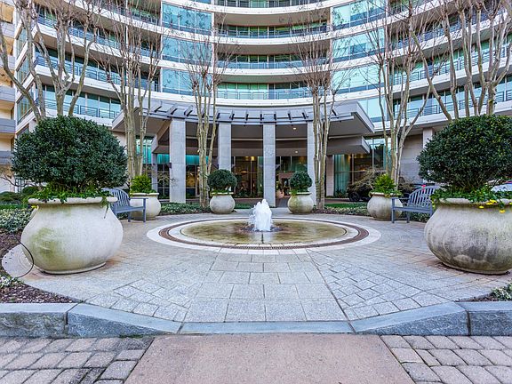 3rd image of 700 Park Regency Pl NE APT 603