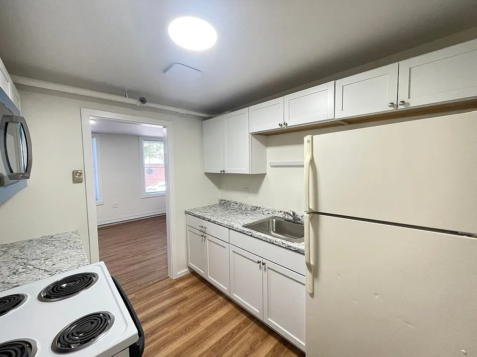 251 Pine St #101