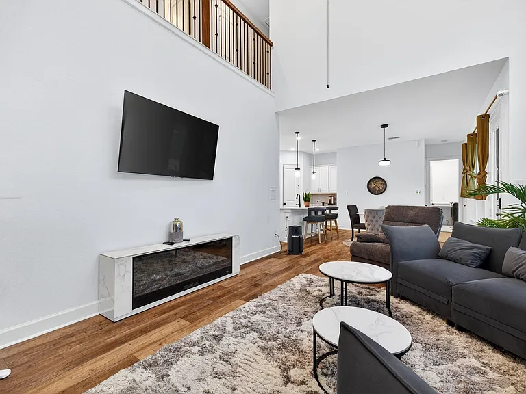 1514 Park Path Dr — Photo 8