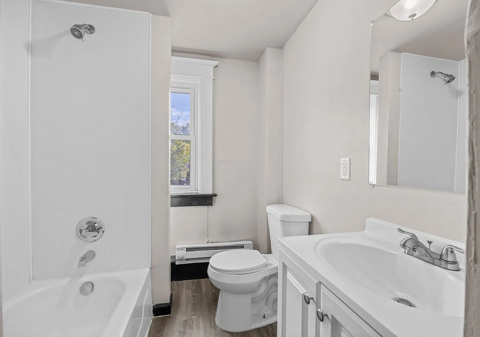 Cottage Heights Apartments — Photo 4