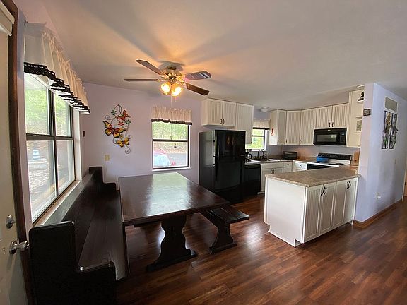 2nd image of 1768 La Bonita Ln