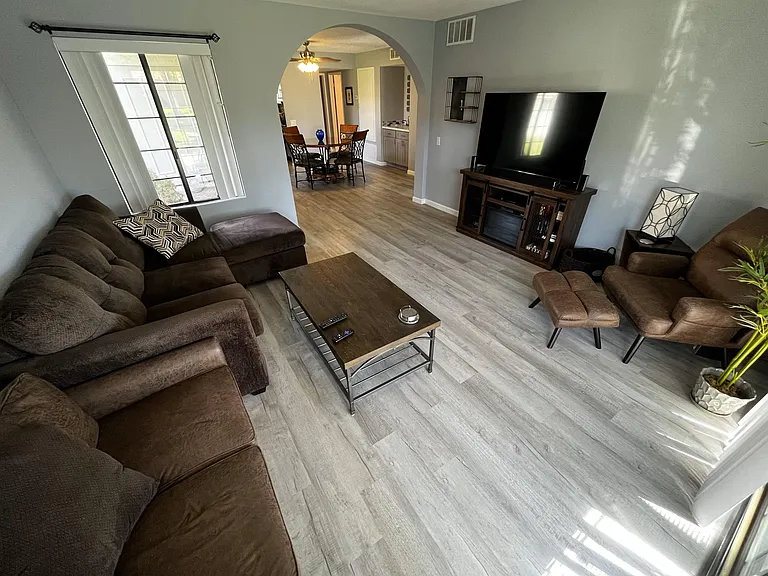 2701 E Mesquite Ave #E25 — Photo 10