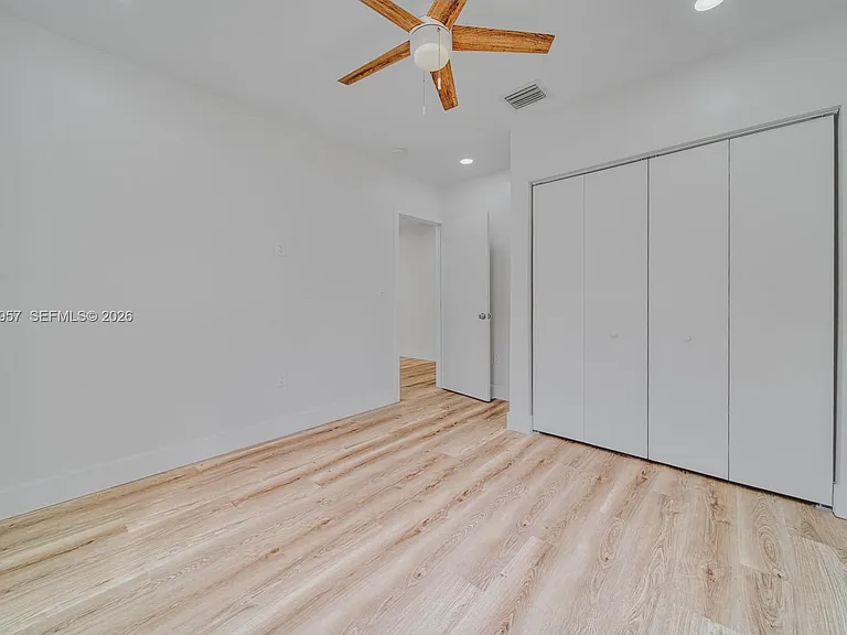 4345 SW 5th Ter — Photo 13