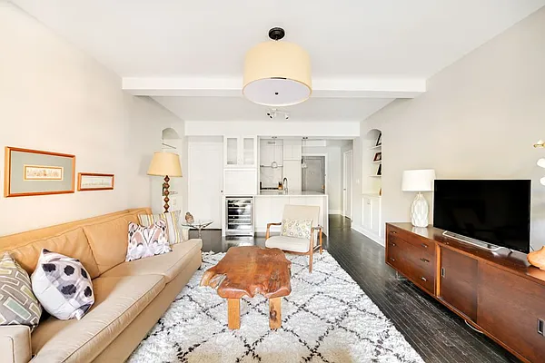 Sold by Compass | media 2