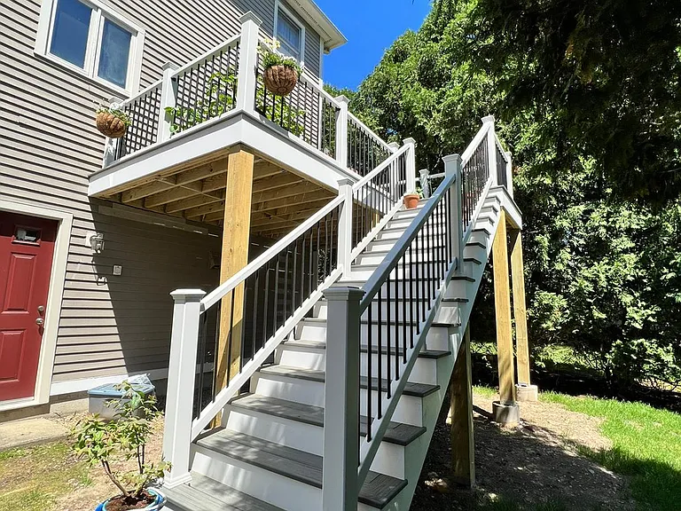 87 Pleasant St — Photo 16