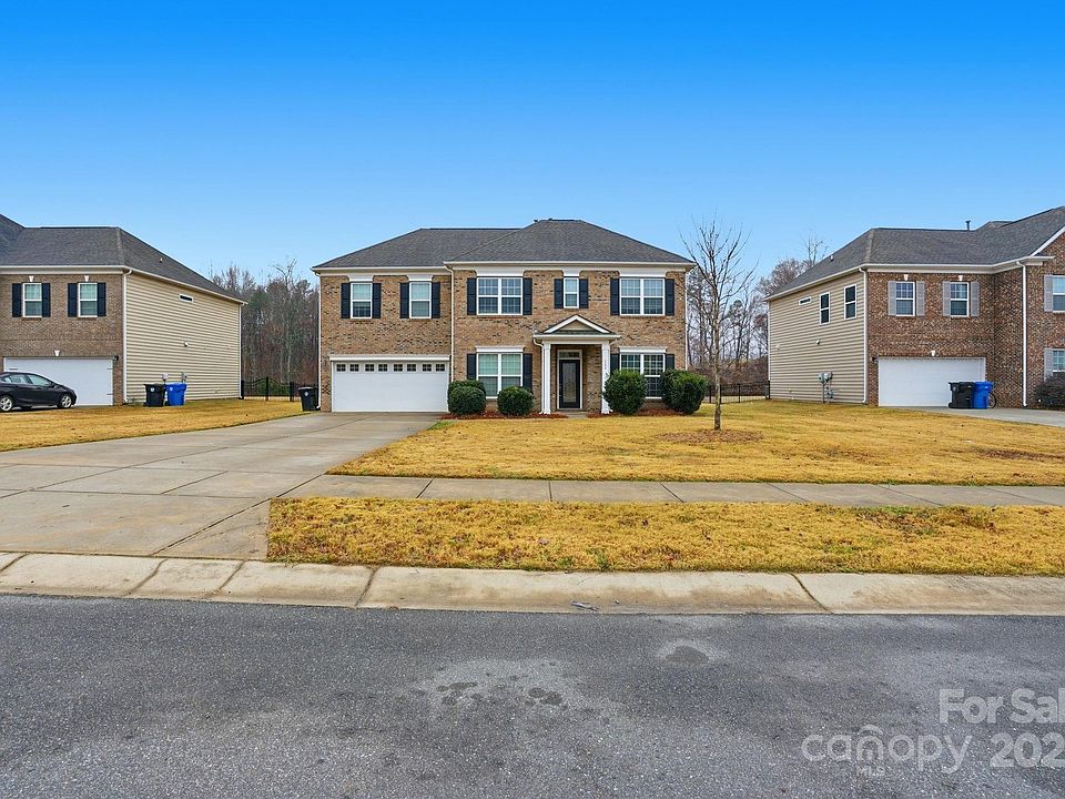 1st image of 182 Sassafras Rd