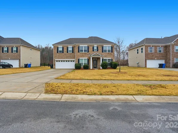 182 Sassafras Rd, Mooresville, NC 28115