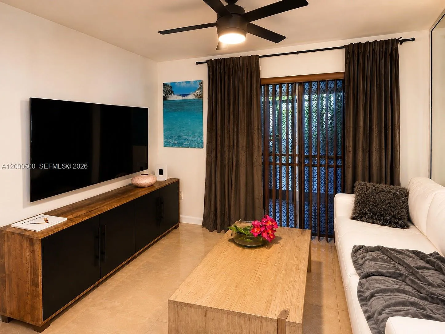 Overtown Villas Sec 1 — Photo 3