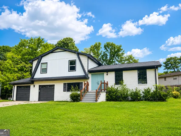 3862 Northstrand Dr, Decatur, GA 30035